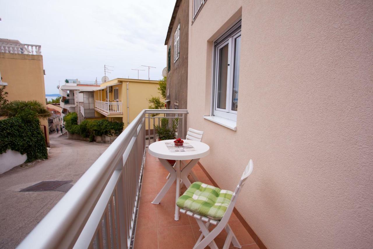 Apartments Mia Baška Voda Buitenkant foto