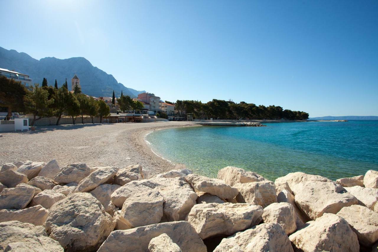 Apartments Mia Baška Voda Buitenkant foto