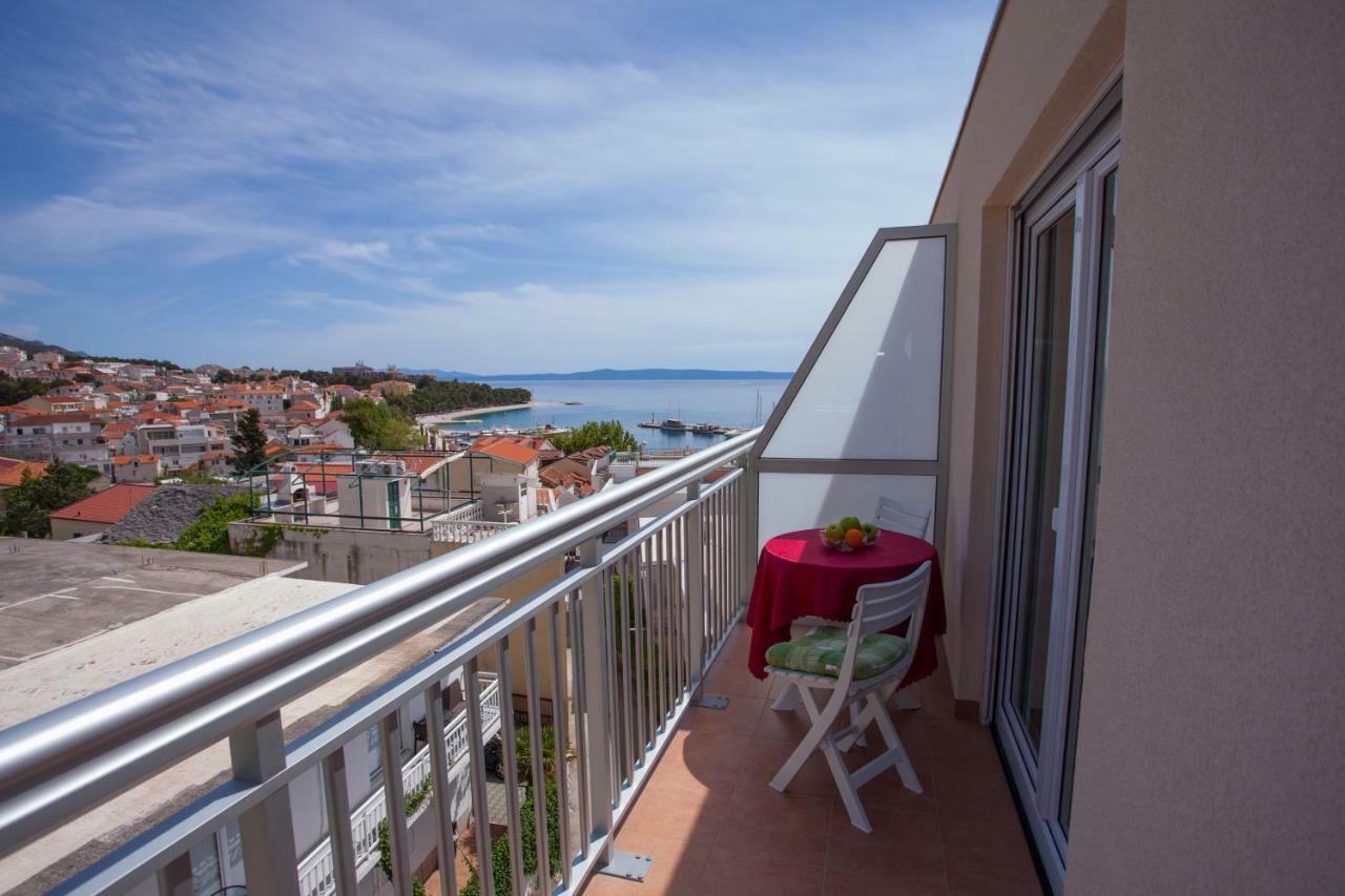 Apartments Mia Baška Voda Buitenkant foto